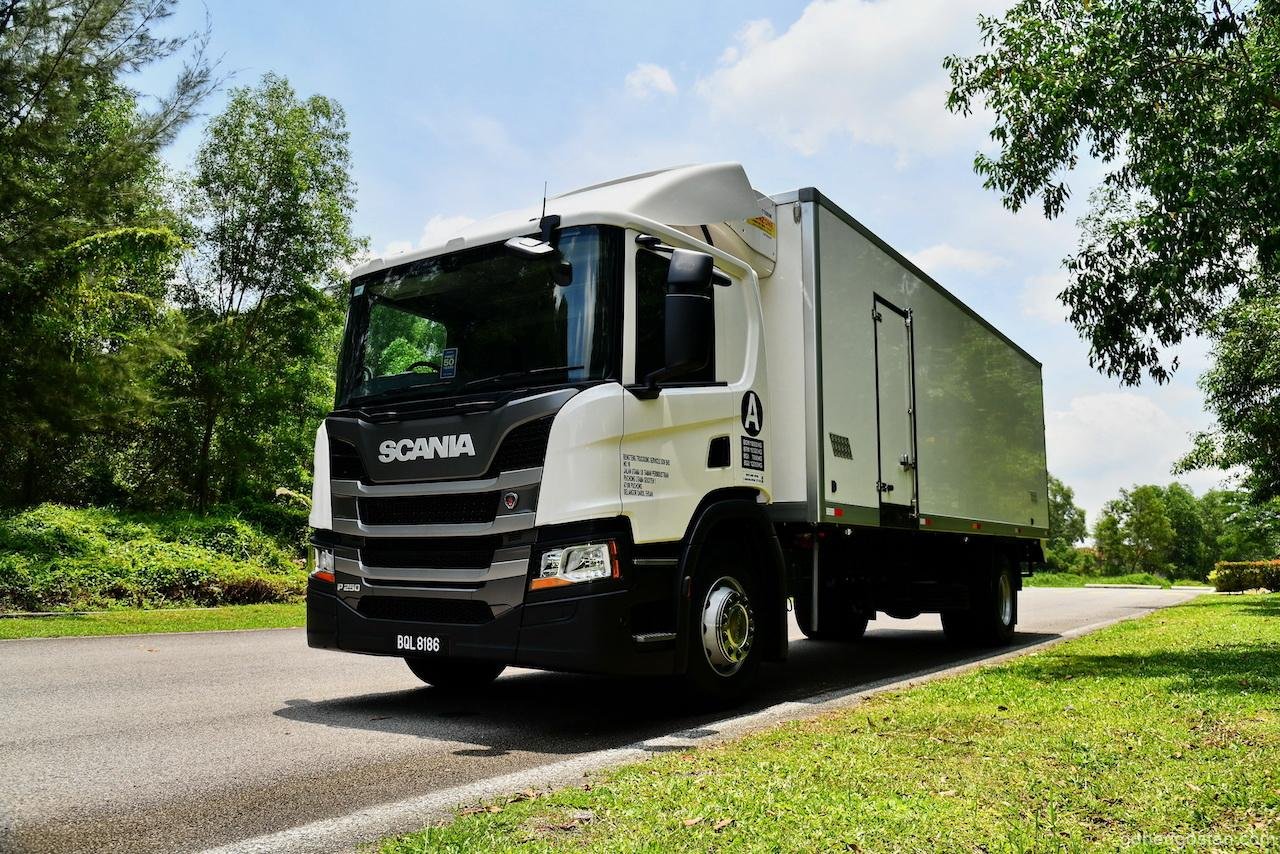 Beauty-Scania-Ecolution-shot